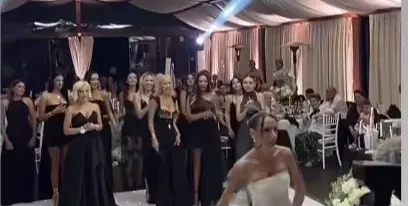 Емануела гушна букета