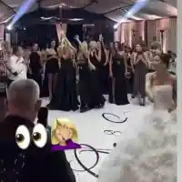 Емануела гушна букета