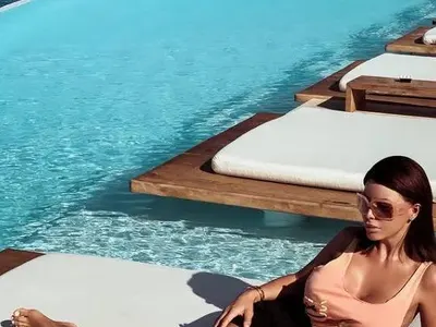 Фалшиви ли са снимките на Гущеров от лукса в Гърция? Вижте как го хванахме!