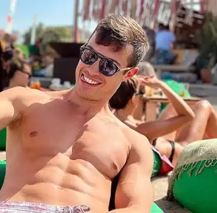 Филип Буков  не ще жена  до себе си през лятото