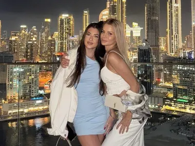 Галя от балет Сатен още по-гореща отпреди! И дъщеря й не лъже! (СНИМКИ)