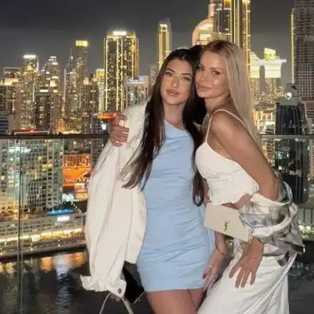 Галя от балет Сатен още по-гореща отпреди! И дъщеря й не лъже! (СНИМКИ)