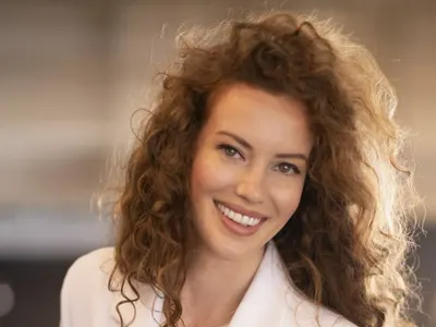 Гергана Малкоданска се бърше с кърпа за над хилядарка