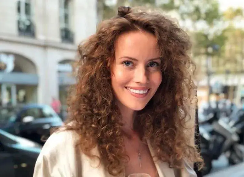 Гери Малкоданска  стана най-богатата  синоптичка, бърше се с кърпа за 826 лева