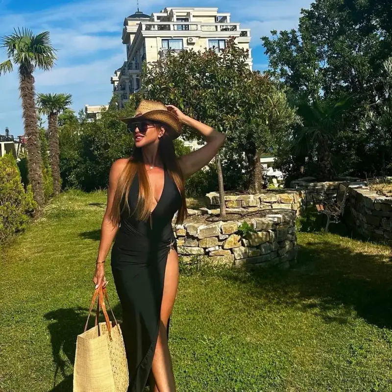 Глория е секси баба