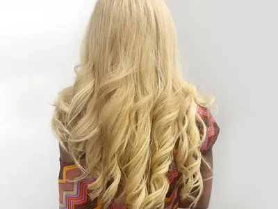 Грижа за удължена коса – как да запазите блясъка и здравината й през лятото