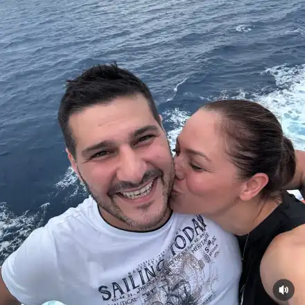 Йоанна Темелкова отиде на нощно къпане