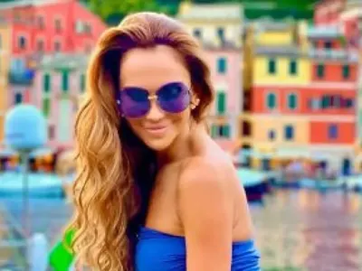 Ивайла Бакалова върти бизнес на морето