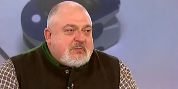Изтръпнахме! Дадоха змия на Ути