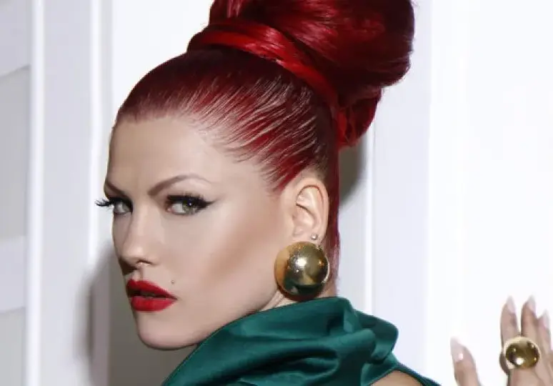 Жана Бергендорф е ударила полицай