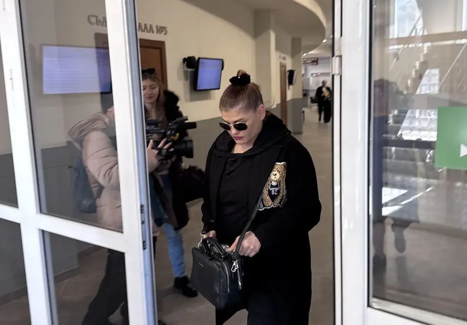 Жана Бергендорф влиза в затвора след екшън с пистолет в Слънчев бряг (Всичко за скандала)