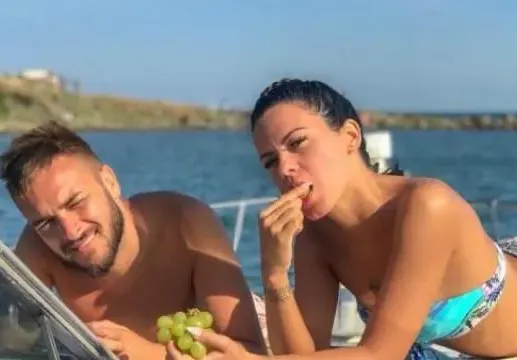 Жената на Криско пече тяло за грях