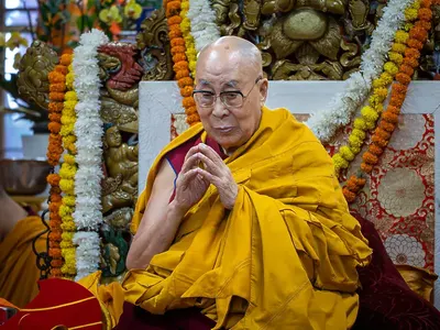 Как Далай Лама ще пребори Китай в битката за наследник?