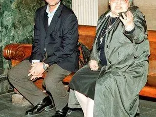 Кака Жени и баба Катя не изоставят Тошко Славков в ареста УНИКАЛНИ СНИМКИ