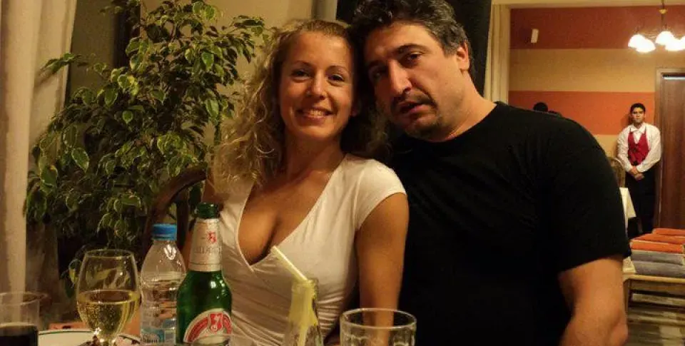 Кирил Ефремов срещнал жена си във фитнеса, предложил й брак с гривна за 3 лева