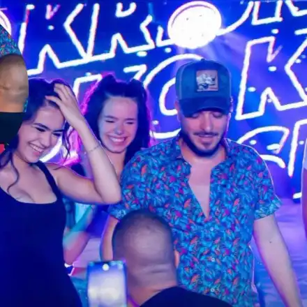 Криско сгоди студенти! СНИМКИ