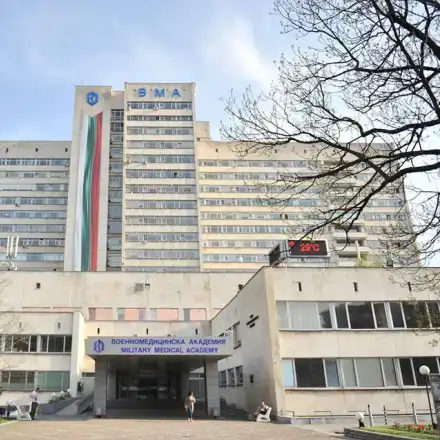 Лекари от Военна болница прибират от 5000 до 30 000 за подмяна на кръвни проби