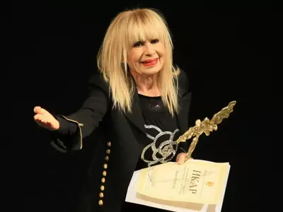 Шок! Лили Иванова похарчи 50 бона за лятна мода!