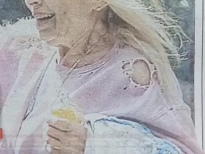 ЛИЛИ лъсна без грим (Папарашки снимки)