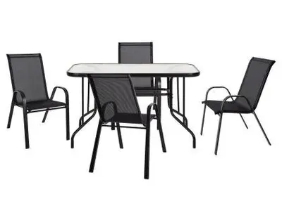 Лято под звездите: Supermebeli с уникални маси и столове за градина