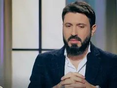 Мартин Елвиса разви параноя