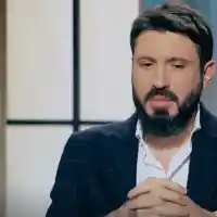 Мартин Елвиса разви параноя