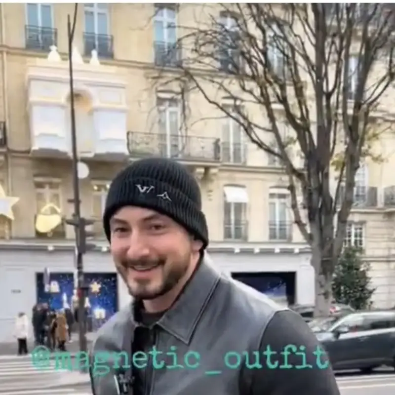 Международен скандал! Къде спят ГДБОП и ДАНС? Мутрата Ангел Исакиев оглави канал за дрога в Западна Европа. Фука се с часовник за 220 бона в евро (ЕКСКЛУЗИВНО ВИДЕО)