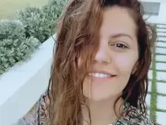 Михаела Филева е  красива и без грим