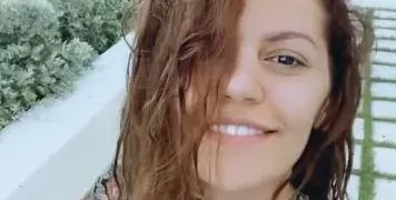 Михаела Филева е  красива и без грим