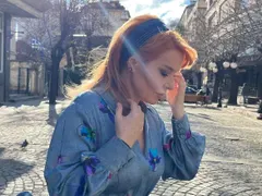 Мира Добрева хукна по дискотеки
