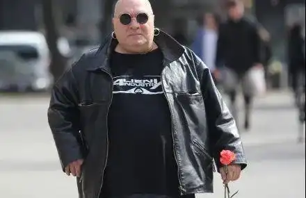 МИСТЕРИОЗНА БОЛЕСТ от месеци мъчи Фънки: Много съм зле със здравето!