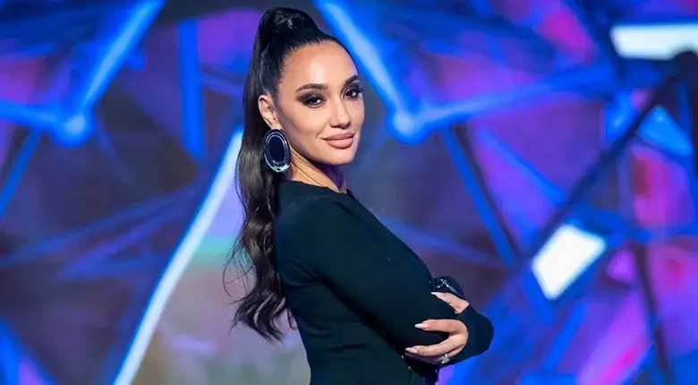 Мистерия? 48-годишната Мария Илиева показа тяло на 20 годишна (Разгорещи мрежата)