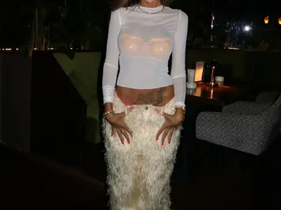 Моника Валериева: Неочакваната трансформация в полуполовин Чубака!