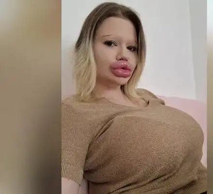 Мъже мислели Барбито за храна