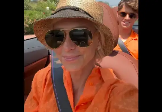 Нана Гладуиш се надсмива над простосмъртните в България! Нека бачкат за 2-3 бона на месец, това не покрива дори ризата й