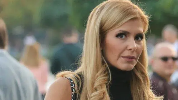 Неподозиран талант! Анелия отглежда зарзават