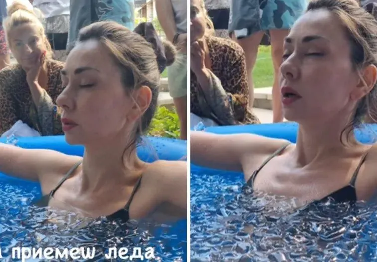Нети се охлажда в басейн с лед