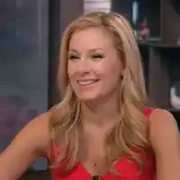 Николета Маданска се научила да се гримира