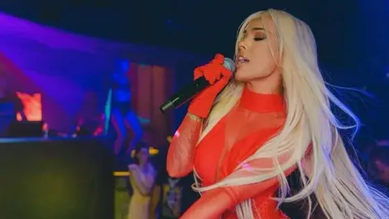 НОВАТА Диона: Намерих мъж, който ме превъзхожда, писна ми да издържам ЛЬОХМАНИ