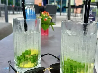 Новият оазис за бизнес елита впечатлява с луксозни градински мебели от SuperMebeli.bg