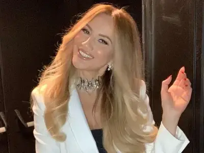 Няма такъв мързел! Зейнеб напусна работа, за да не става рано. Самоуважение = 0, държанка на Стоян