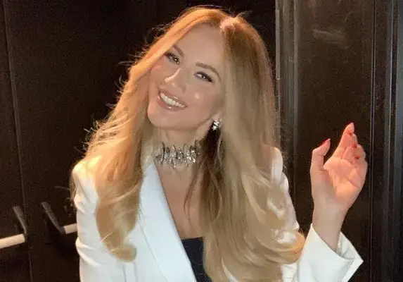 Няма такъв мързел! Зейнеб напусна работа, за да не става рано. Самоуважение = 0, държанка на Стоян