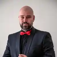 Огнената  Флорентина Соаре като КАРМЕН на 4 юли в Летния театър на Варна