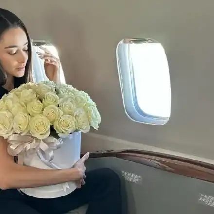 ОПА!! Валерия Георгиева се изфука: През 10 дни летя с частен самолет, Ваньо ме глези като кралица! (ВИЖ ТУК)