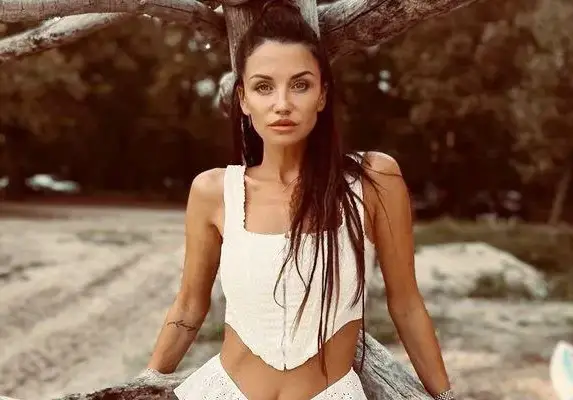 Папараци я спипаха! Диляна Попова призна: ИМАМ НОВО ГАДЖЕ!