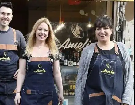 Персоналът бяга от АДА в сладкарницата на Линда: Канадска строгост и български заплати!