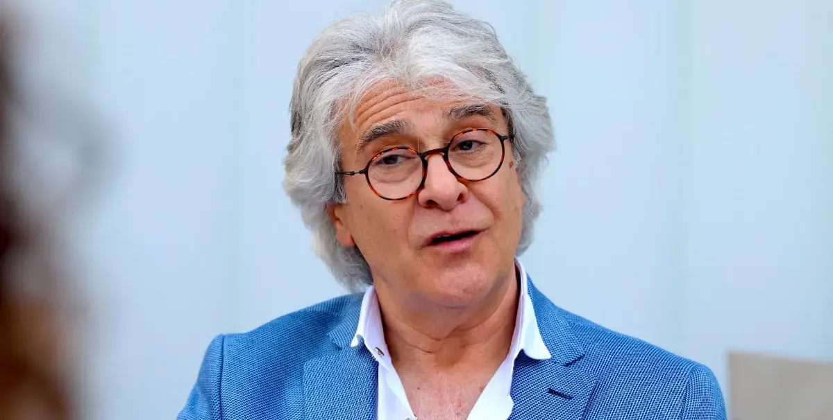 Певецът легенда Орлин Горанов: „Ах тези комунисти!“, възмущаваха се столичани, когато с Валя се оженихме на 9 септември 1990 г.