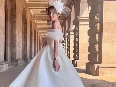 Певицата Роси Пейчева омъжи щерката с огромна буца в гърлото (Снимки)