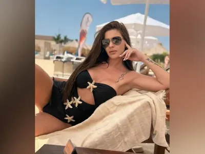 Пияната фолк певица Дебора ще лежи година в сливенски затвор след нова катастрофа