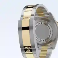 Подарък? Rolex за 20 000 долара блесна на ръката на Мис България